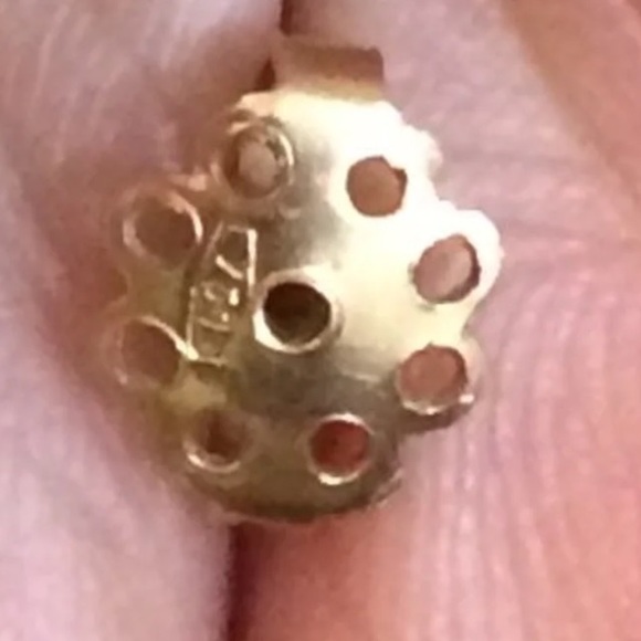 18k earrings backs. Final - Picture 12 of 13